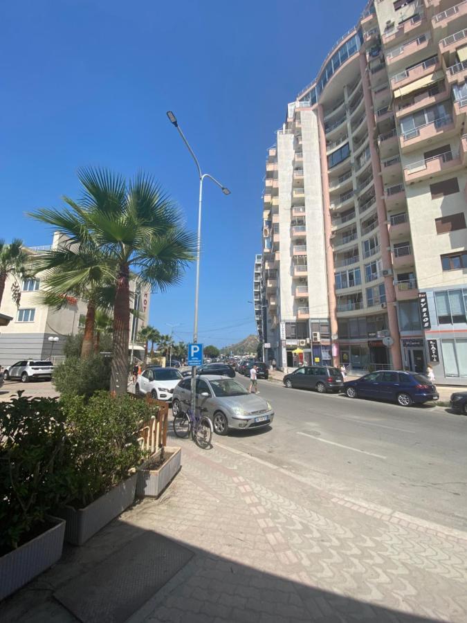 Currila Beach Apartment Дуррес Экстерьер фото