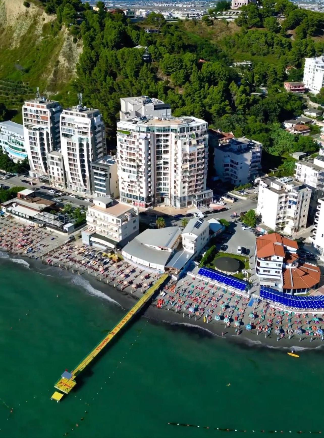 Currila Beach Apartment Дуррес Экстерьер фото